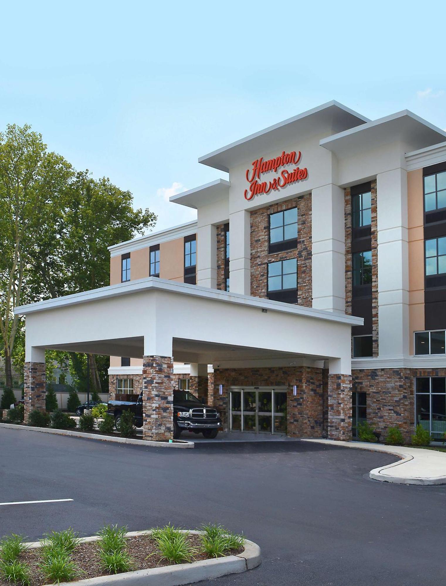 Hampton Inn & Suites Philadelphia/Media Екстериор снимка
